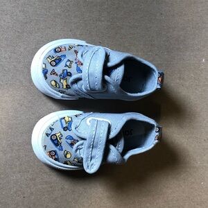 Joe Boxer Grey Baby Sneaker Construction Vehicles Size 3 Month